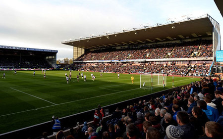 排他的上场 排他的上场