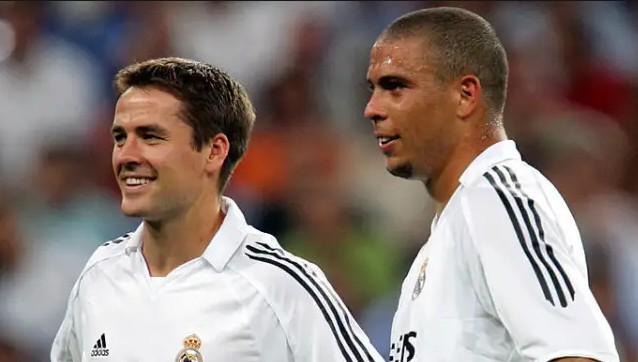 上逊色于皇 上逊色于皇