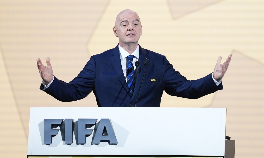 中脱颖而出 中脱颖而出